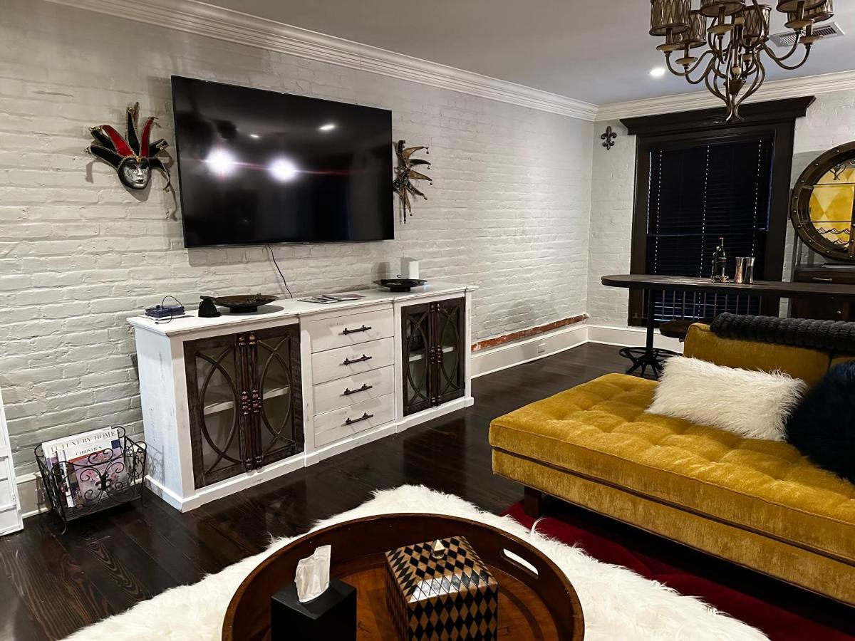 Best Location, Walk Anywhere Aparthotel New Orleans Buitenkant foto